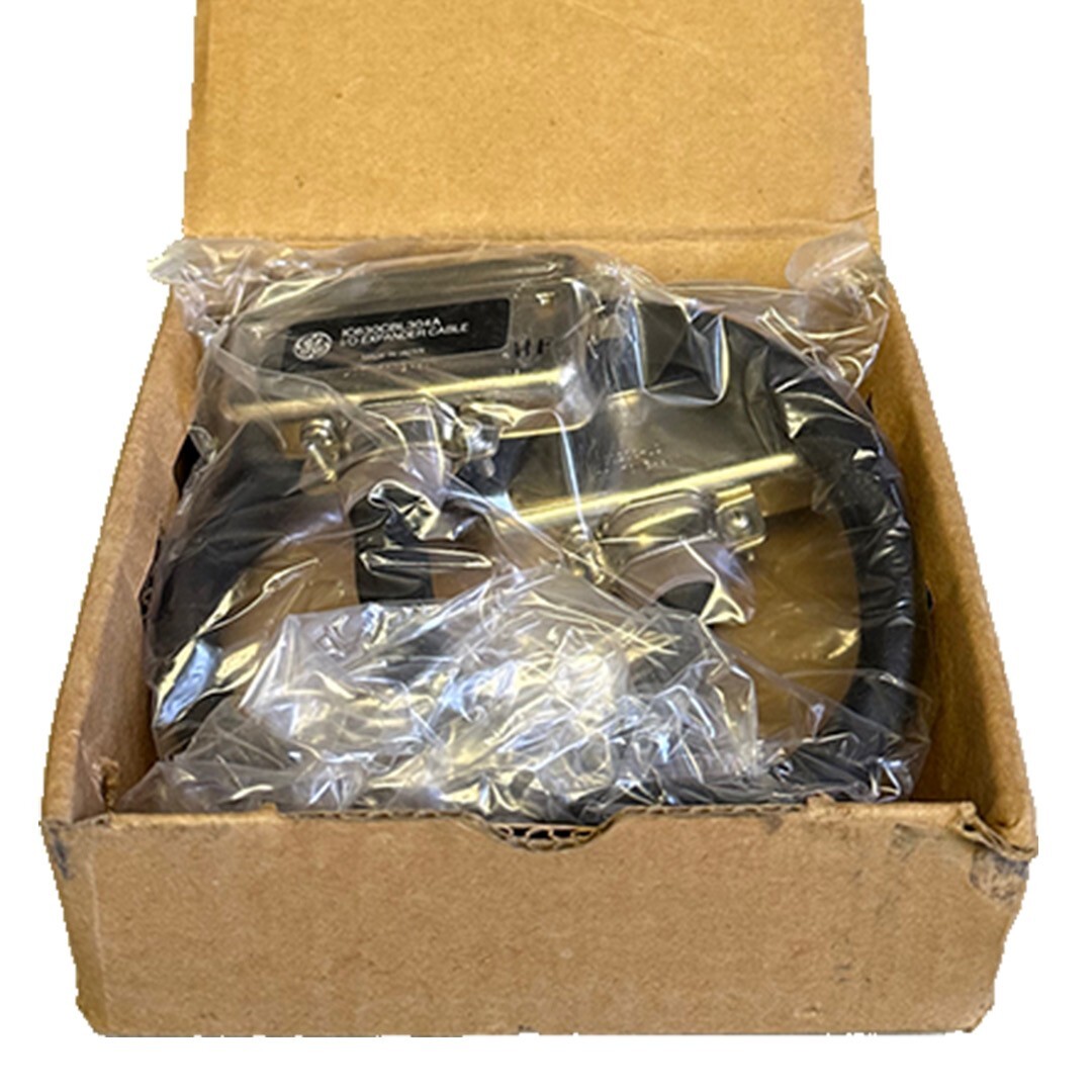 Used NEW FANUC IC630CBL304A SERIES THREE I/O EXPANDER CABLE IC630CBL304