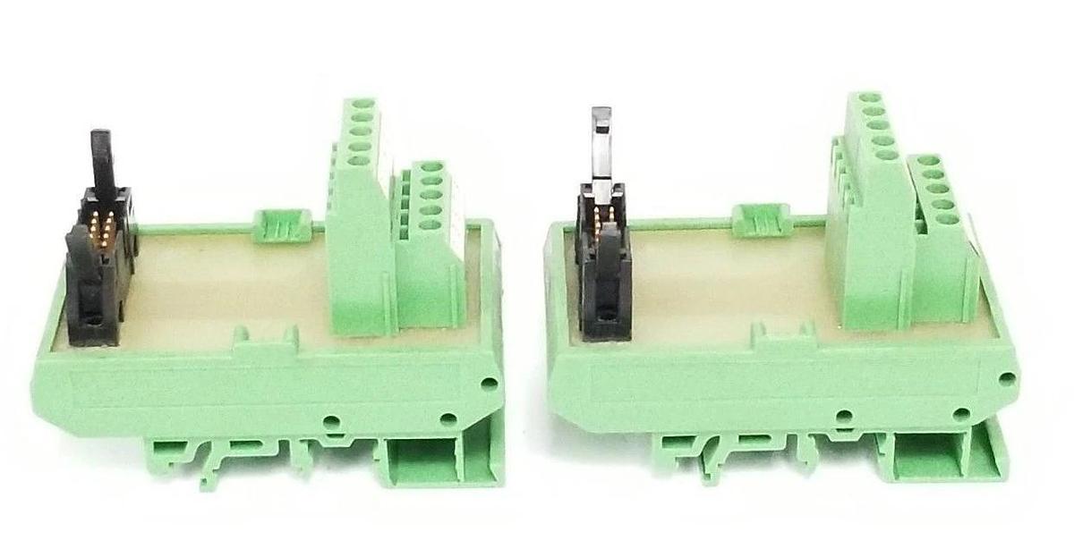 Used LOT OF 2 PHOENIX CONTACT TYPE: UMK MODULE HOUSINGS W/ 7001037 BOARDS