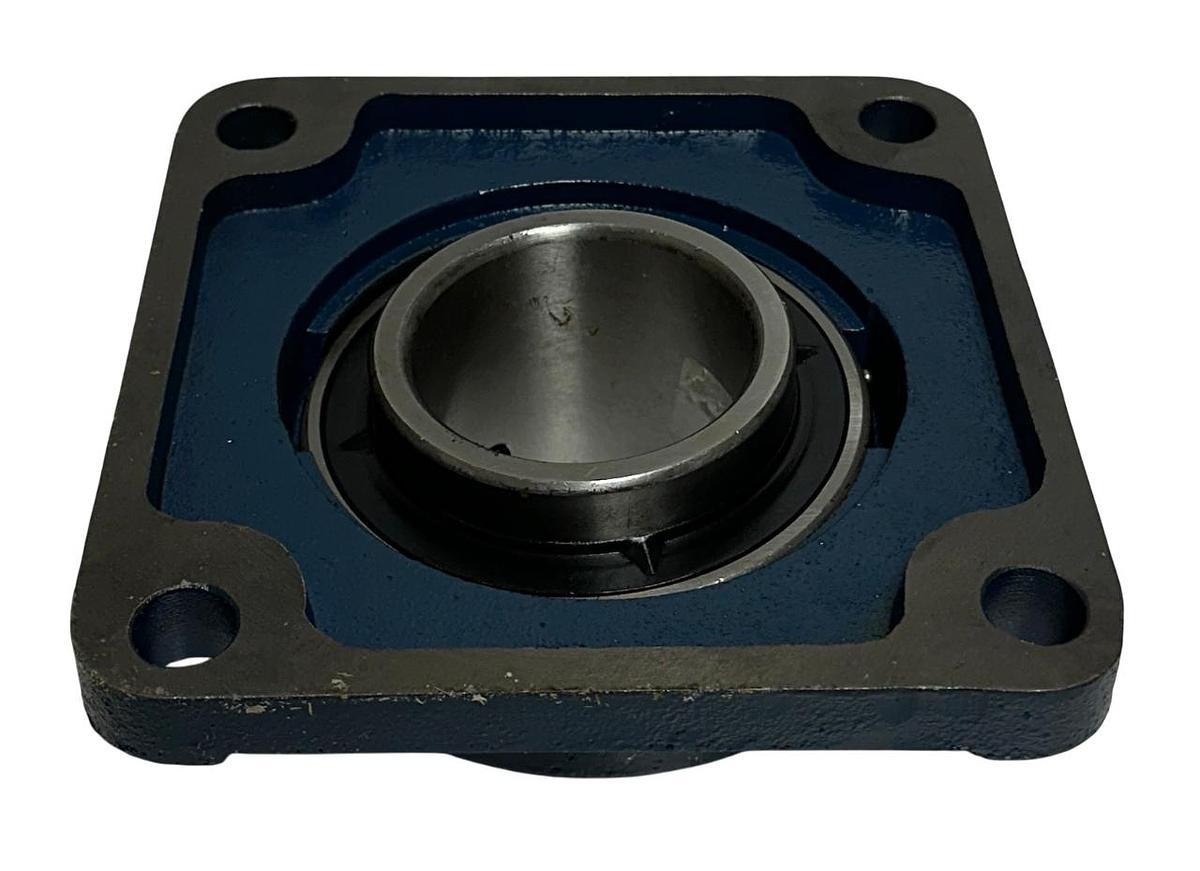 Used FS UCF215 / F215 / UC215 FLANGE-MOUNT BEARING 4-BOLT 3'' BORE OEM NSNP