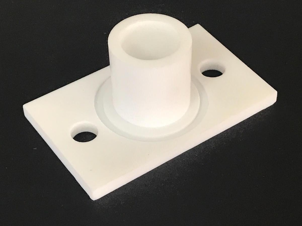 Used LOT OF 35 TEFLON INSULATORS ITEM NO: 3210.0008, INSIDE DIAMETER: 7/8"