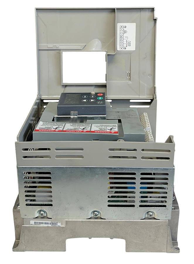 Used For Parts TELEMECANIQUE ATV58HU41M2Z Altivar 58 DRIVE 2.2kW/3HP 208-230V 50/60Hz
