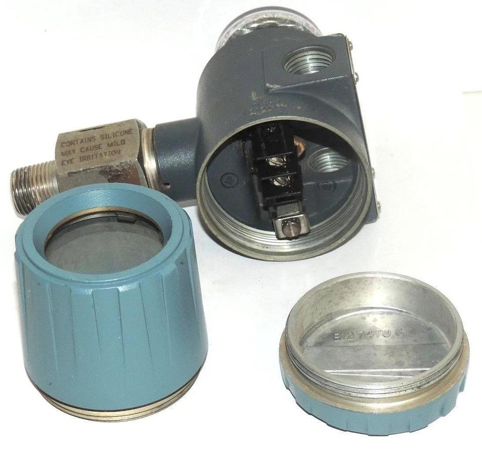 Used FOXBORO MODEL 841GM-BI-C TRANSMITTER REF. 88N60316-1A5 ORIGIN 2A8901, 12.5-36VDC