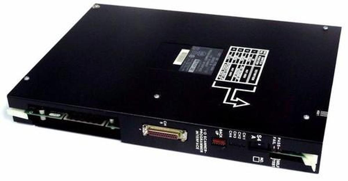 Used ALLEN BRADLEY 1775-S4A I/O SCANNER-PROGRAMMER INTERFACE P/N 96541502 SER B