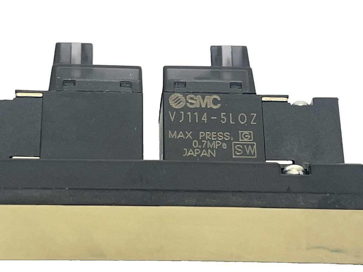 Used SMC ZM103AH-K5LZ-E19CL Vacuum Generator High Pressure Type New Surplus
