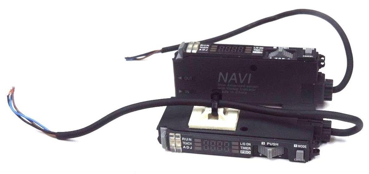 Used LOT OF 2 SUNX FX-301P-F7 NAVI ADVANCED DIGITAL FIBER OPTIC SENSORS FX301PF7