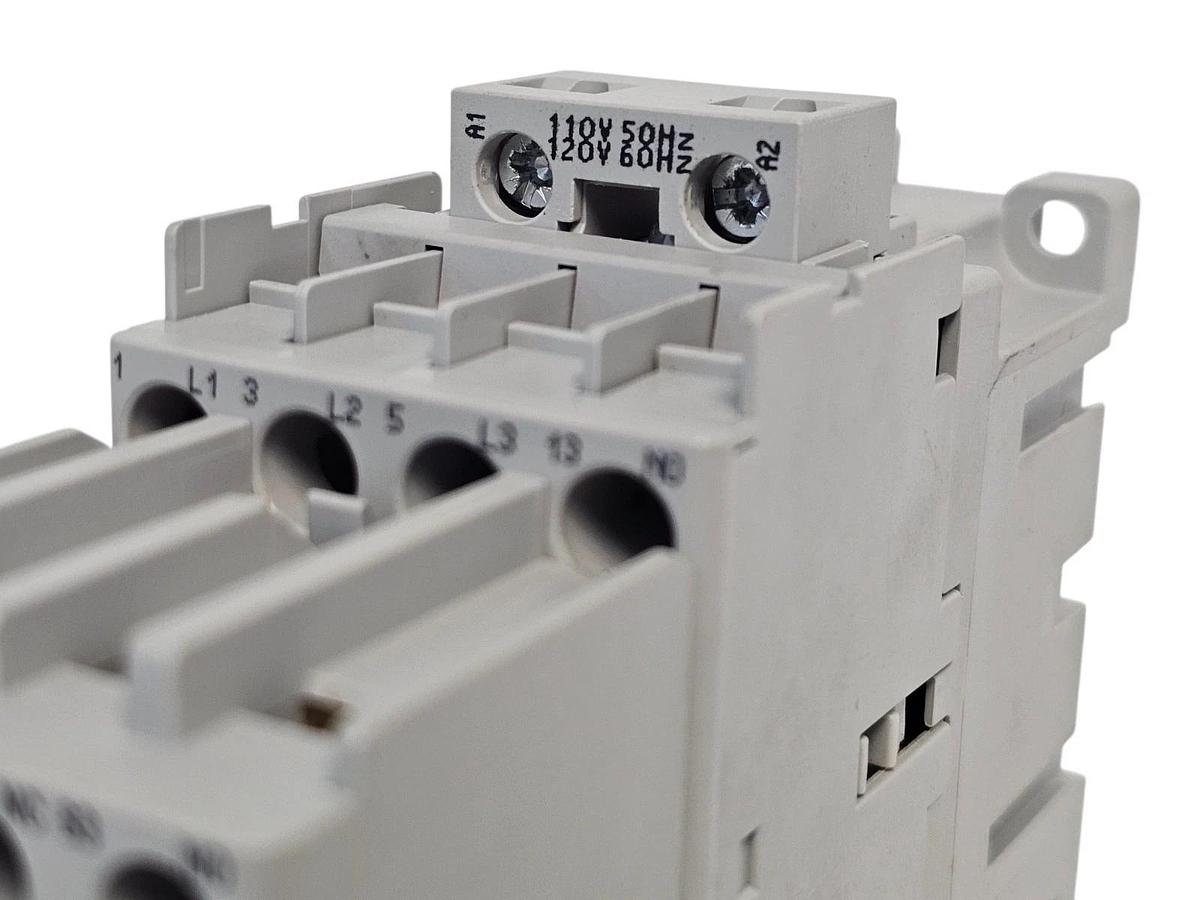 SPRECHER + SCHUH CA7-12-10 CONTACTOR W/ ALLEN BRADLEY 100-F SER B CONTACT BLOCK