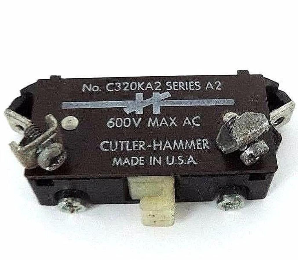 Used LOT OF 2 NIB CUTLER-HAMMER C320KA2 AUXILIARY CONTACTS 600V MAX AC SER. A2