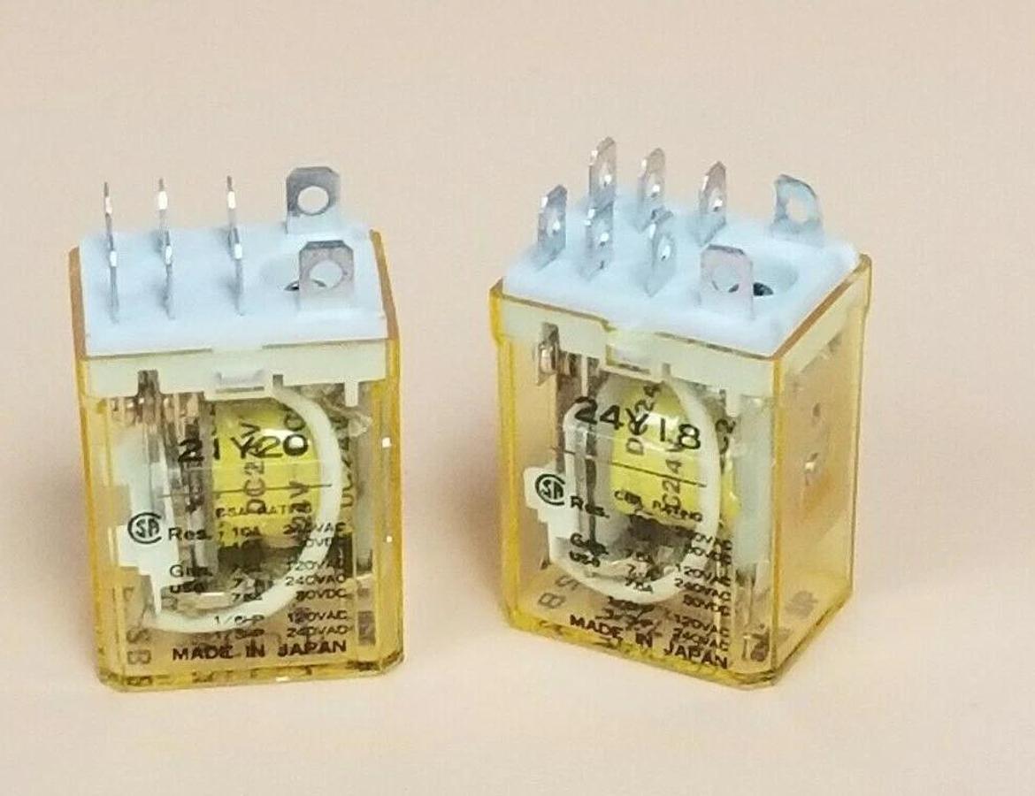 Used LOT OF 2 IDEC RH2B-U DC24V RELAYS RH2BU, 24VDC