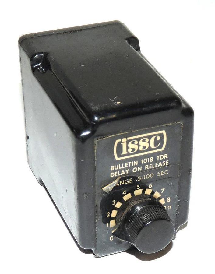 Used ISSC 1018-TDR TIME DELAY RELAY, 120 VAC, 1018TDR