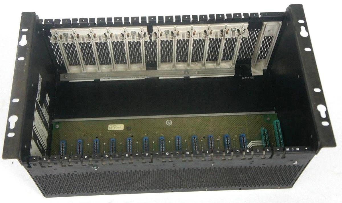 Used HONEYWELL IPC 621 I/O EXPANSION RACK MODEL 621-9990