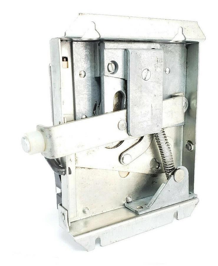 Used W.A. ELECTRIC CONTROLS 121L524 DISCONNECT SWITCH 159-10-650
