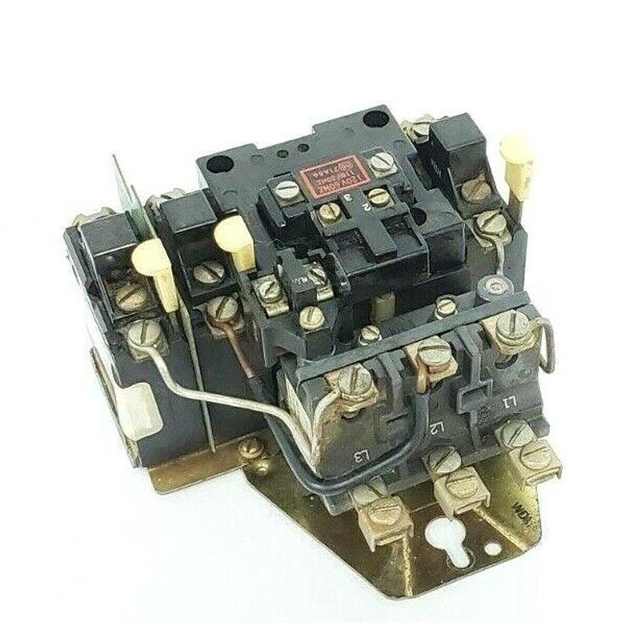Used ALLEN BRADLEY 709-BOD103 SER. K SIZE 1 STARTER W/ (3) W46 ELEMENTS, 1494-F1