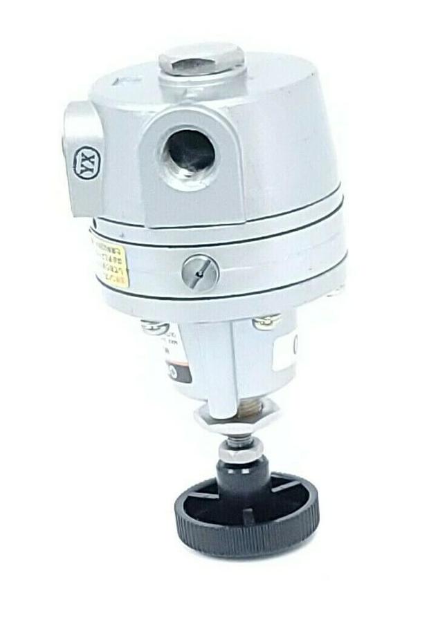 Used NEW SMC IR202 PRECISION REGULATOR 0.005~0.7MPa