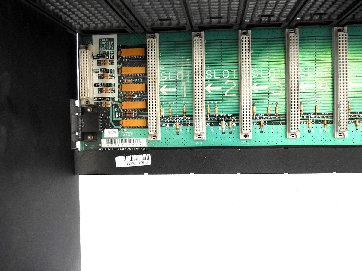 Used FANUC IC697CHS790D RACK 9-SLOT REAR MOUNT 90/70 W/ 44A724845-G01 PC BOARD