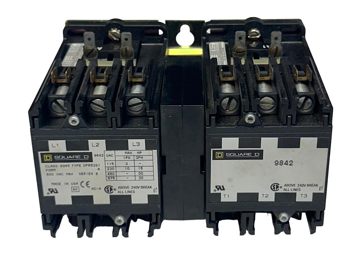 Used NEW SQUARE D 8965-DPR53-S1-V02 / 8965DPR53S1V02 REVERSING CONTACTOR 600VAC NSMP