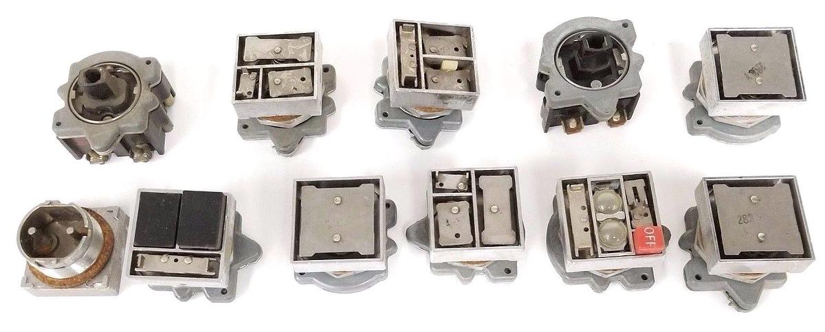 Used LOT OF 11 CUTLER-HAMMER MISCELLANEOUS PUSH BUTTONS / HARD WARE