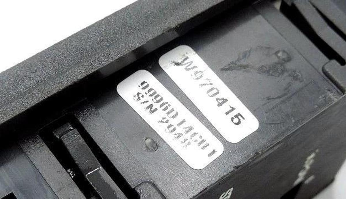 Used CUTLER HAMMER 9996D14C01 METERING MODULE W970415