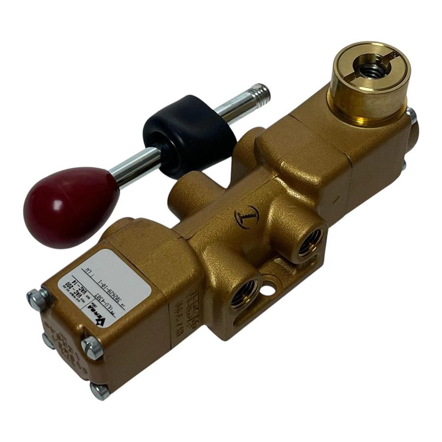 Versa VLU-4303 V Series Pneumatic Directional Control Valve 4-Way 1/4 NPT NSMP