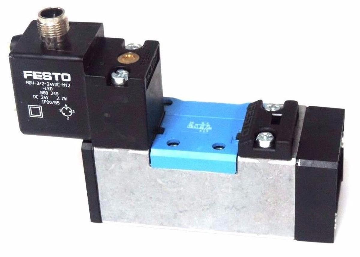 Used NEW FESTO MDH-5/2-D-1-FR-M12-C SOLENOID VALVE MDH-3/2-24VDC-M12-LED