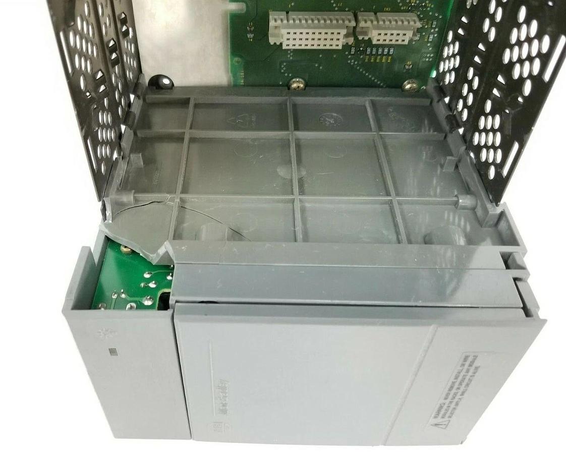 Used ALLEN BRADLEY 1746-A7 SLOT RACK W/ 1746-P2 , (2) 1746-IB16 , 1746-OB16 (DAMAGED)
