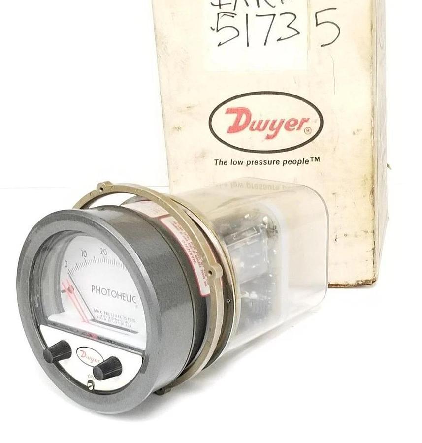 Used DWYER 13-160136-02 PHOTOHELIC PRESSURE GAGE WE1206LR50 , CIRCUIT: HH 120V