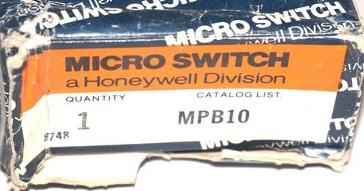 Used NIB MICROSWITCH MPB10 PHOTOELECTRIC RECEPTACLE BODY