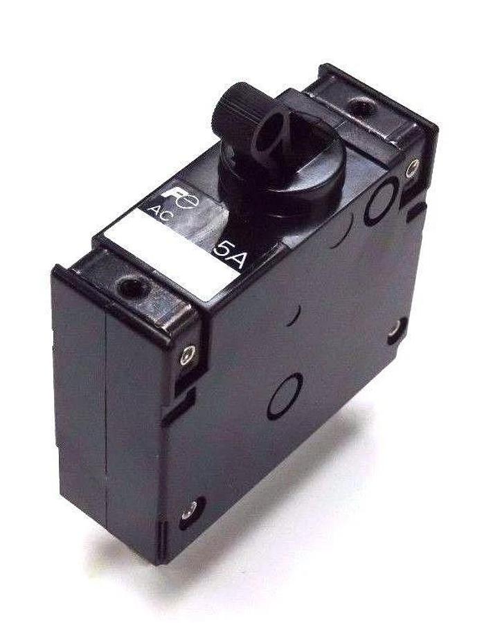 LOT OF 9 NIB FUJI CP31E/5 CIRCUIT BREAKER 250V, 50/60HZ, 5A, 1KA, CP3135