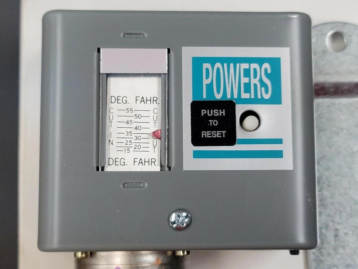 NIB SIEMENS 134-1504 TEMPERATURE CONTROL 1341504 W/ MANUAL RESET
