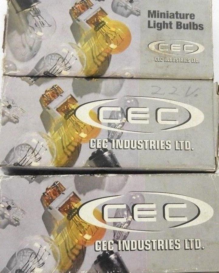 Used LOT OF 21 NEW CEC INDUSTRIES K4 MINIATURE LIGHT BULBS