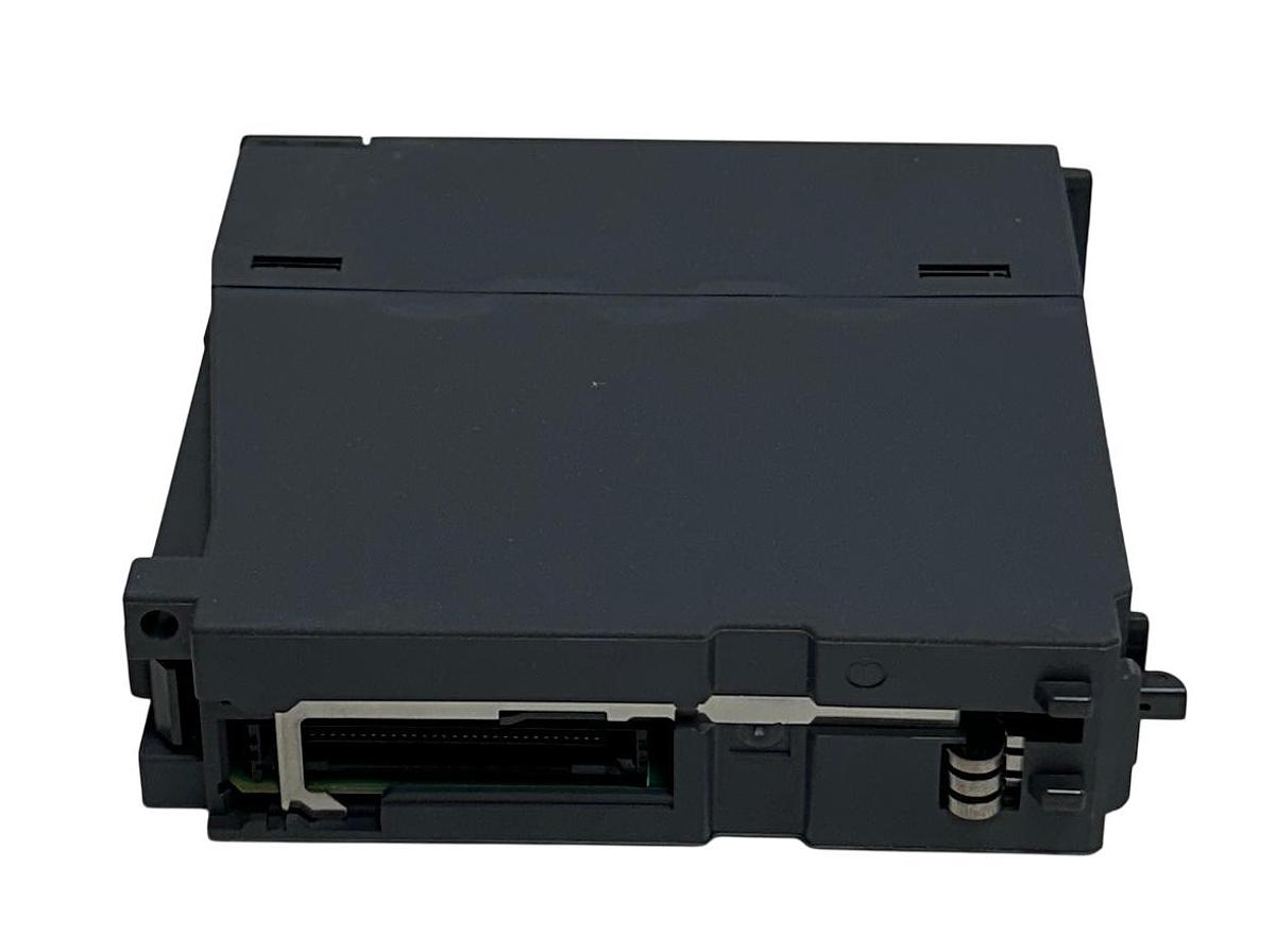 Used MITSUBISHI ELECTRIC QJ71C24N-R2 MELSEC-Q RS-232 MODULE 24VDC QJ71C24NR2 USNP
