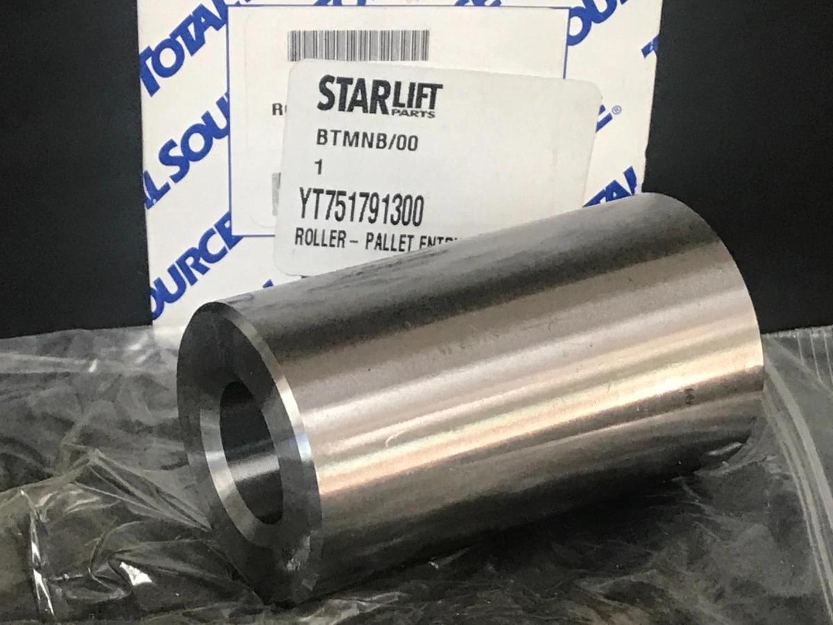 Used LOT OF 2 NIB STEEL EXIT ROLLER 751791300 YALE MP / MPB040AC