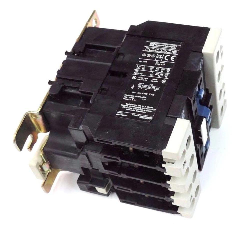 NIB TELEMECANIQUE LC1D40004F5 CONTACTOR LC1-D40004F5, 110V, 50HZ