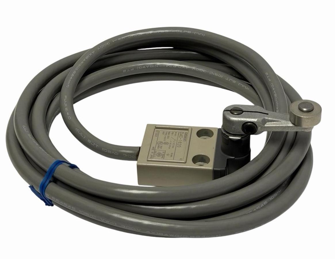 Used NEW OMRON D4C-1620 LIMIT SWITCH D4C1620 STEEL ROLLER 3M