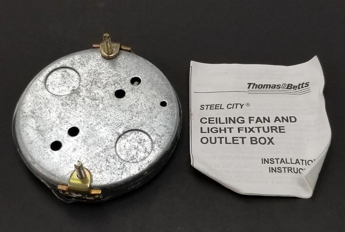 NIB THOMAS & BETTS 56111-CFB STEEL CITY CEILING FAN AND LIGHT FIXTURE OUTLET BOX