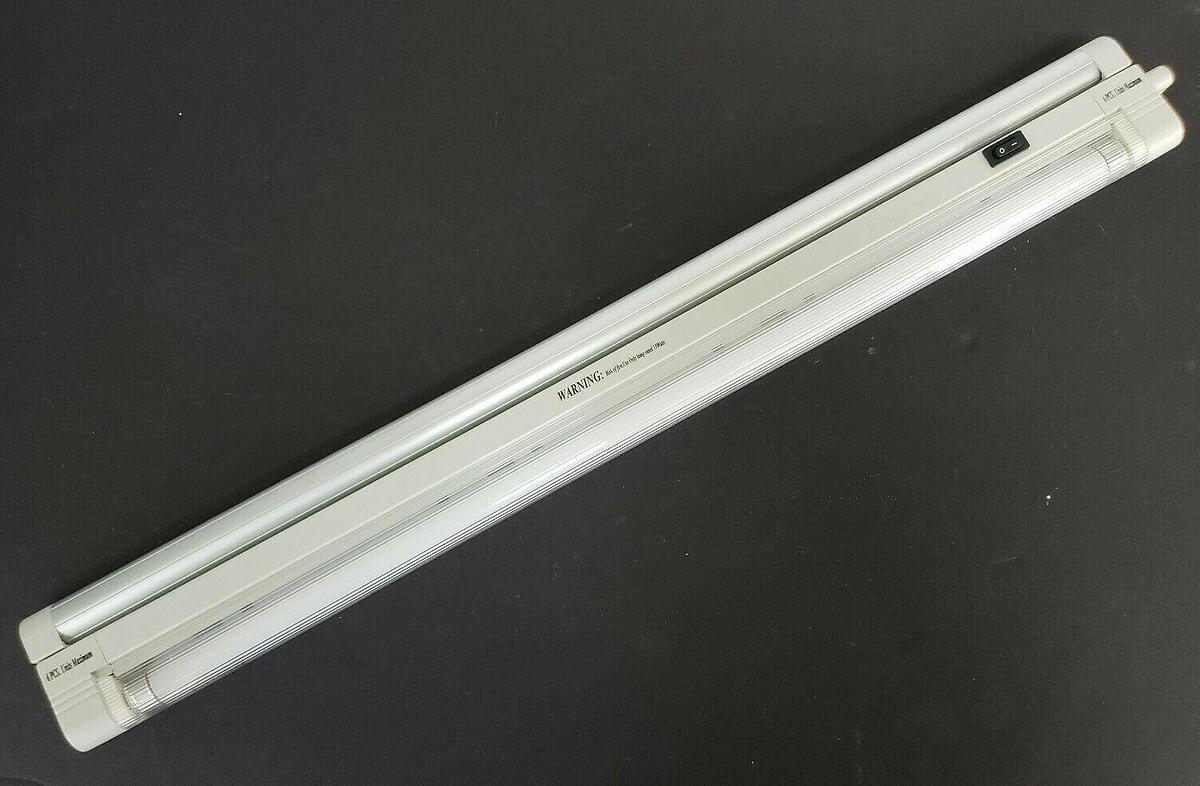 Used NEW ETA WTLA-065 FLUORESCENT LAMP 120V, 60HZ, 13W, WTLA065