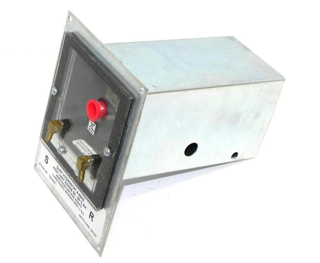 Used ARMSTRONG A-6942 DUCT HYGROSTAT A6942