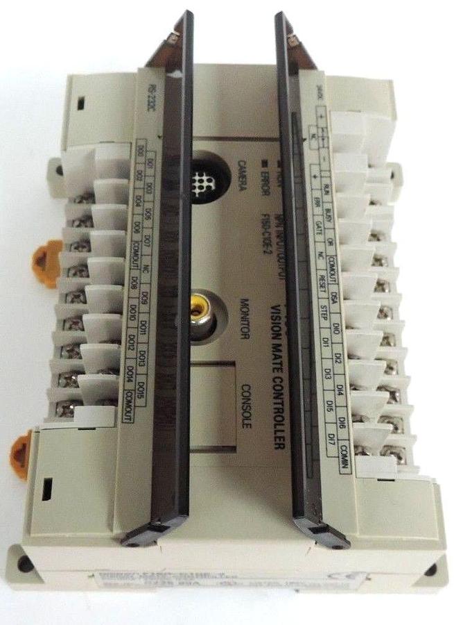 Used OMRON F150-C10E-2 VISION MATE CONTROLLER W/ F150-A20 2 CAMERA UNIT & KEYPAD