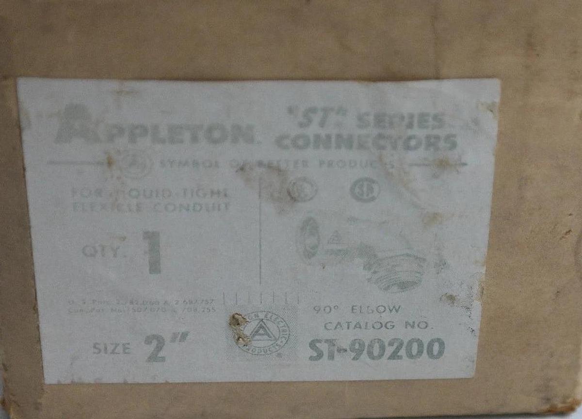Used NIB APPLETON ST-90200 90 DEG ELBOW CONNECTOR FOR LIQUID TIGHT FLEXIBLE CONDUIT