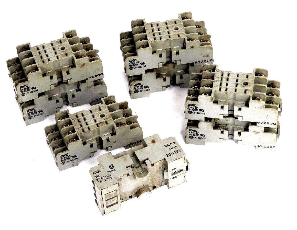 Used LOT OF 8 IDEC SY4S-05 RELAY SOCKETS SY4S05, 7A, 300V