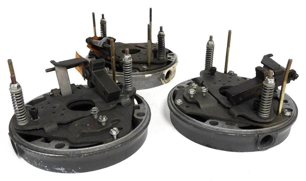 Used LOT OF 3 REXNORD STEARNS BRAKE ASSEMBLY 8-002-529-00 END PLATES