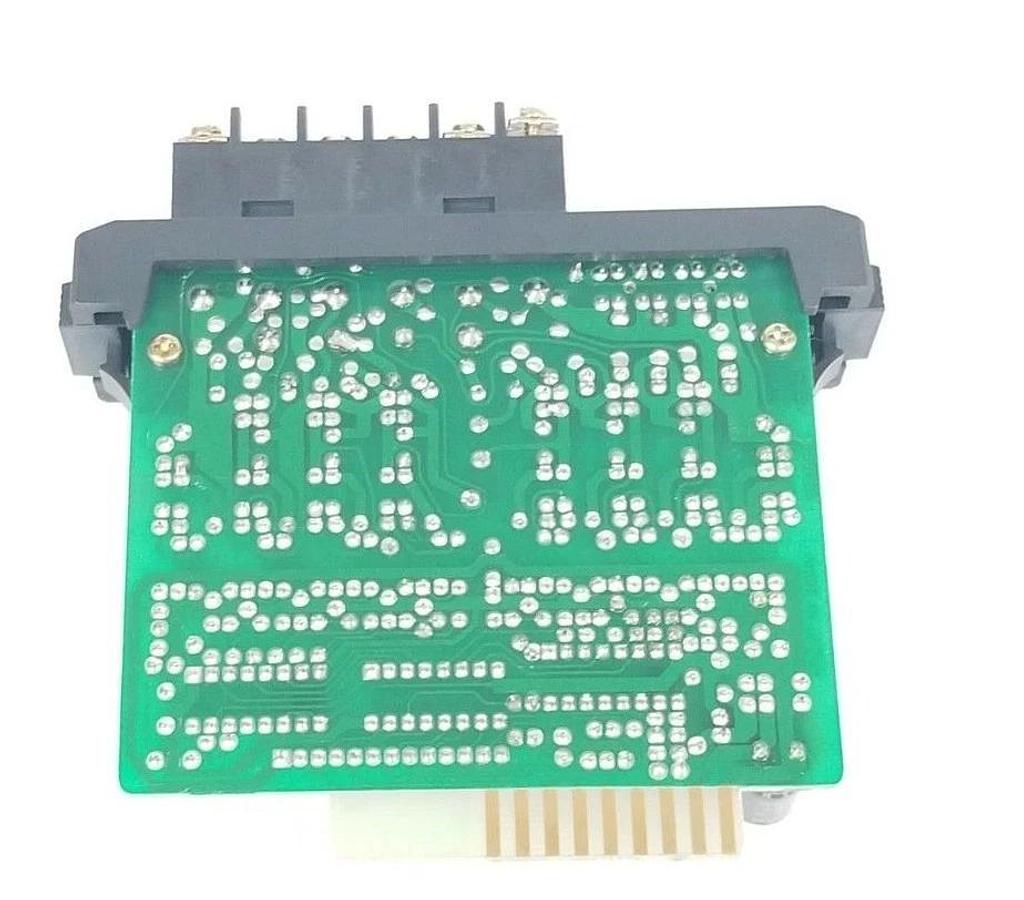 Used GE FANUC IC610MDL111A 24VAC/DC SOURCE INPUT MODULE 8 CIRCUITS