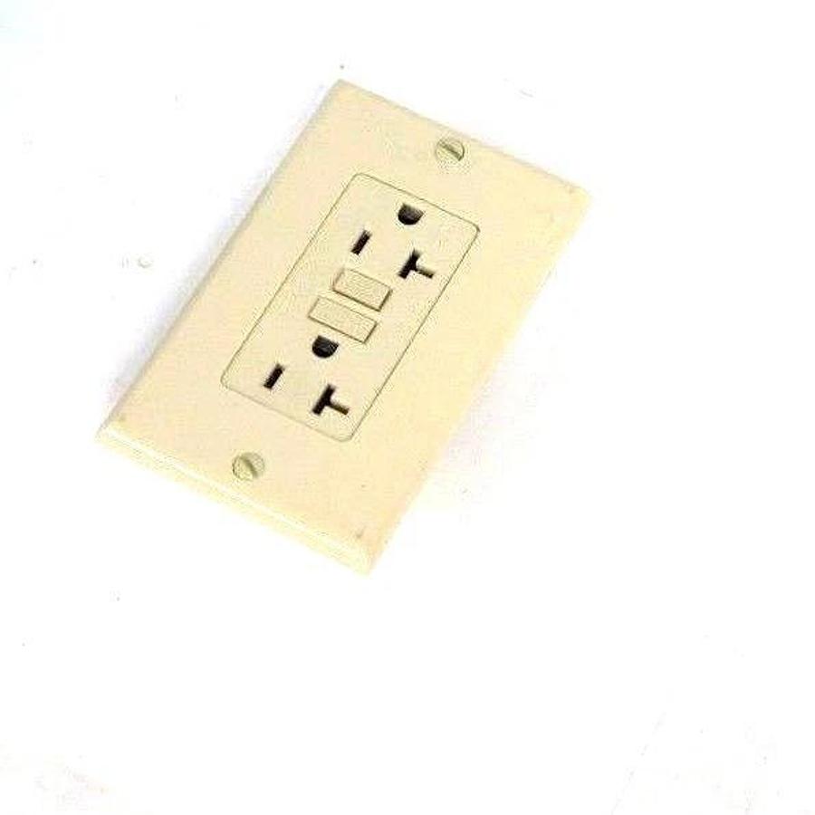 Used LOT OF 2 NIB LEVITON 8899-BI IVORY SMART LOCK RECEPTACLES GFCI 20A, 125V