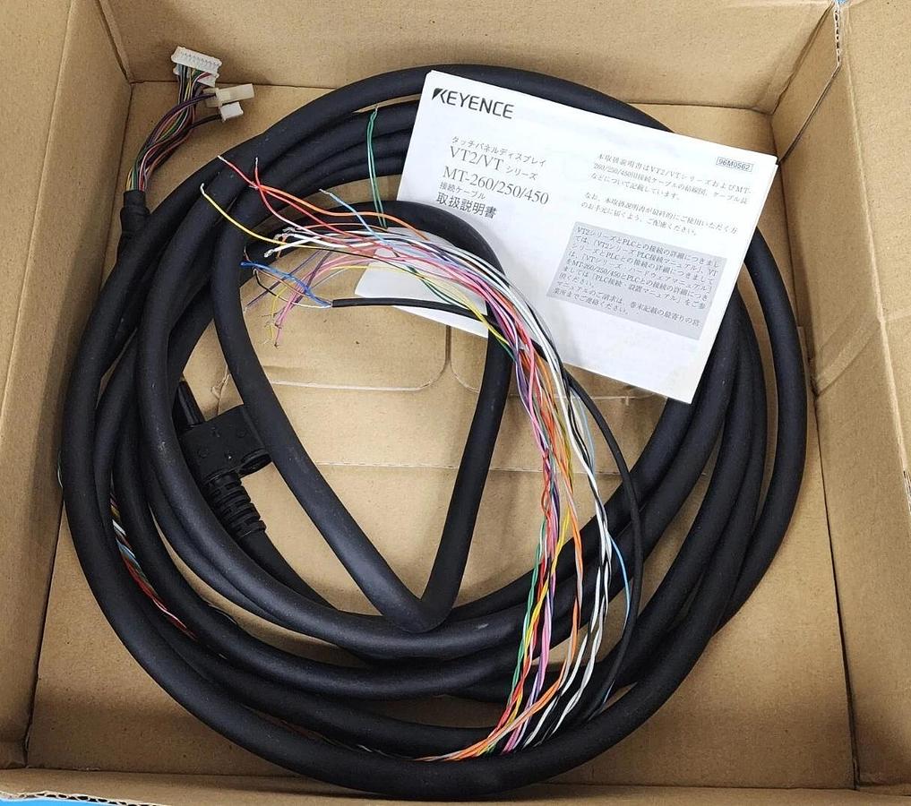Used NIB KEYENCE VT-C5R1 TOUCH PANEL DISPLAY CABLE ASSEMBLY CORDSET VTC5R1