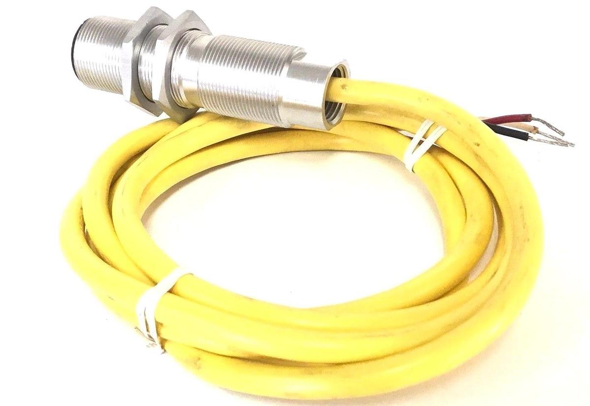 Used NEW HONEYWELL FYCC8C3-2 MICRO PROXIMITY SWITCH 30MM SN 1.2/7.5AMP 120VAC