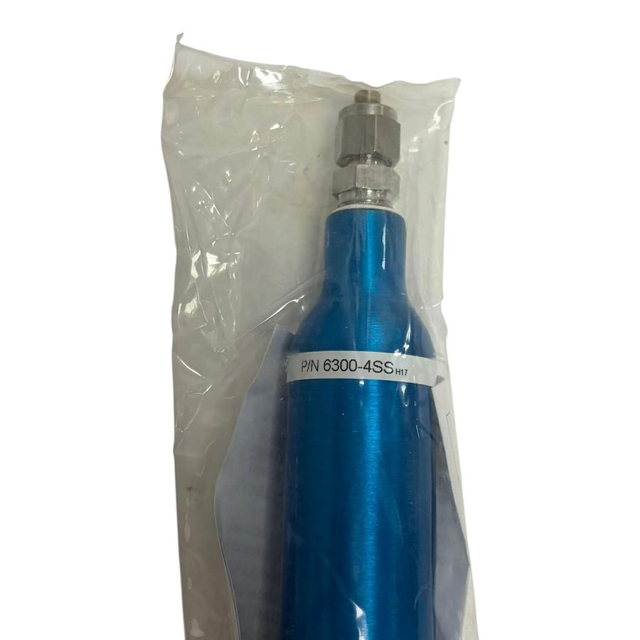Oxygen Moisture Trap 100cc 1/4 SS Ftgs P/N 6300-4SS Gas Purifier New Surplus