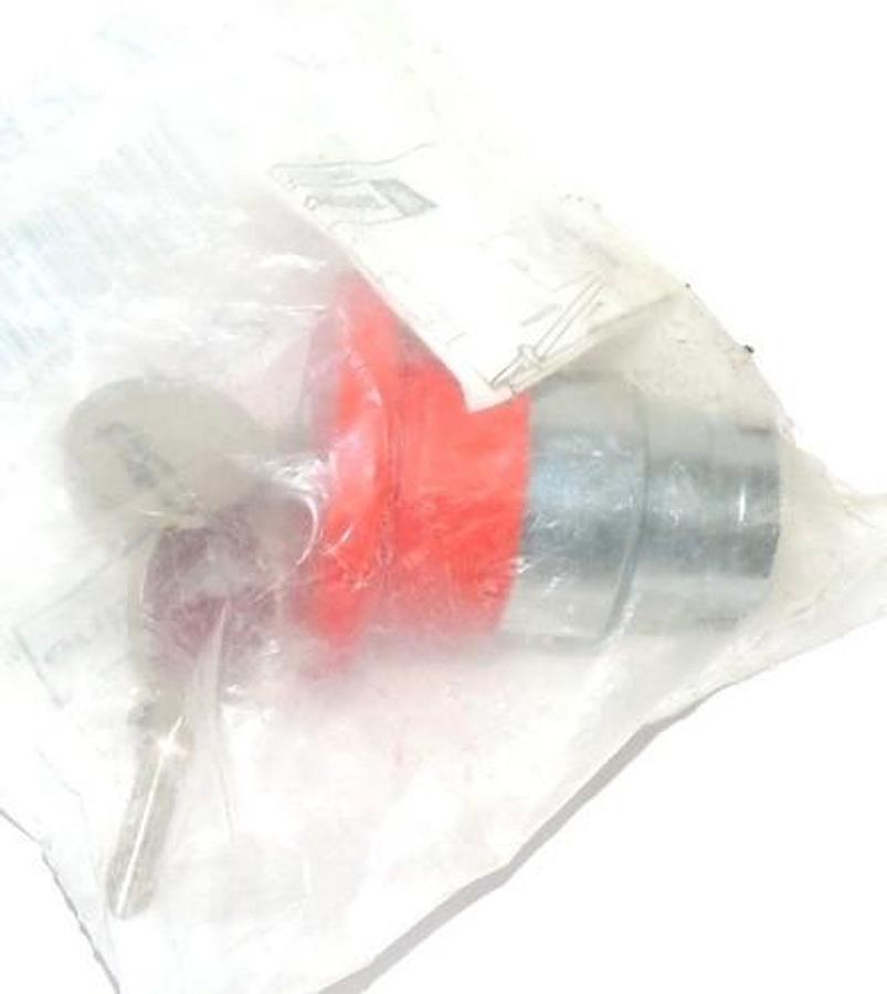 NEW TELEMECANIQUE ZB2BS14 PUSHBUTTON OPERATOR MUSHROOM RED 40MM KEY RELEASE