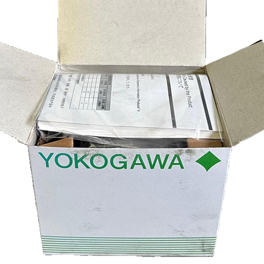 Used NEW YOKOGAWA UT35A-000-11-00 / UT35A0001100 DIGITAL INDICATING CONTROLLER UT35A