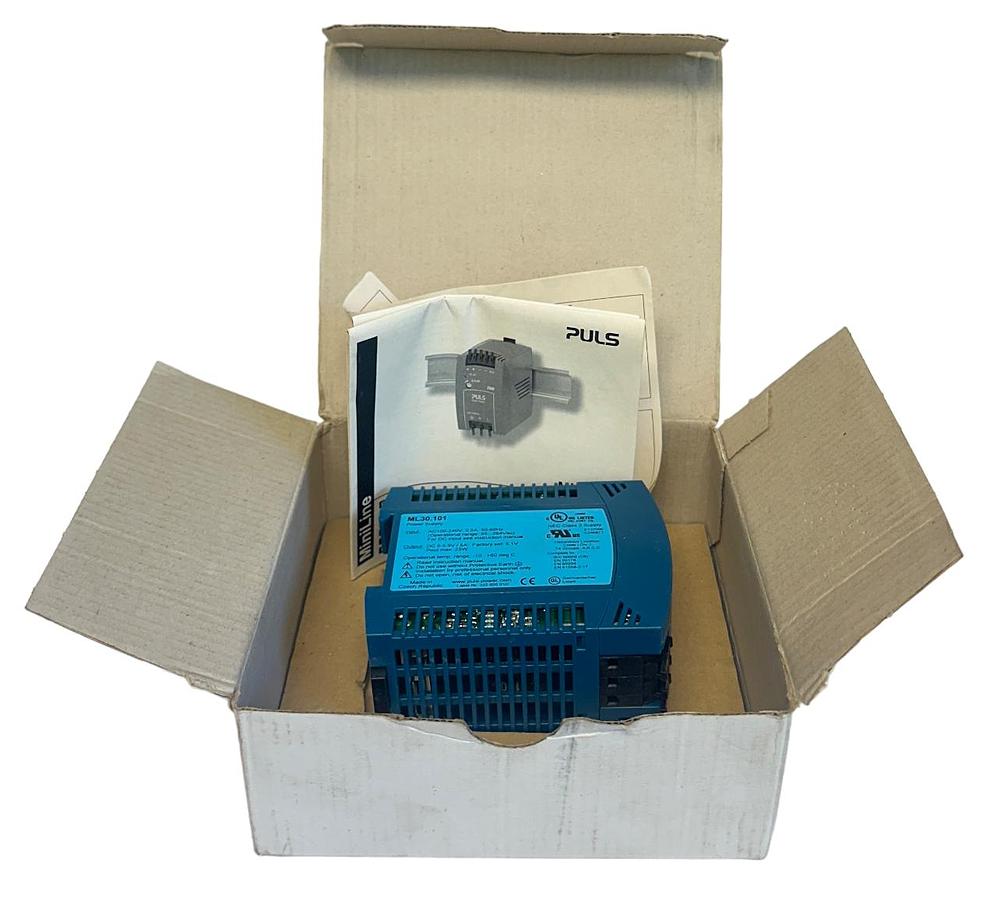 Used PULS ML30.101 / ML30101 MiniLine POWER SUPPLY 100-240VAC INPUT 5-5.5VDC OUT NSMP