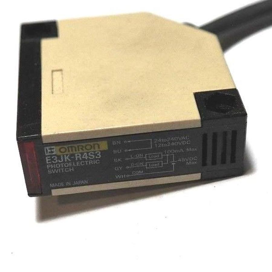 Used OMRON E3JK-R4S3 PHOTOELECTRIC SWITCH 2M, 24-240VAC,12-240VDC, E3JKR4S3