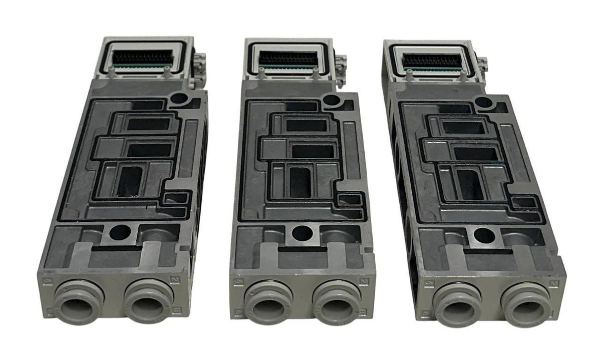 3 SMC VQ-4000 / VQ4000 OEM PNEUMATIC MANIFOLD BLOCK ASSEMBLIES NSNP